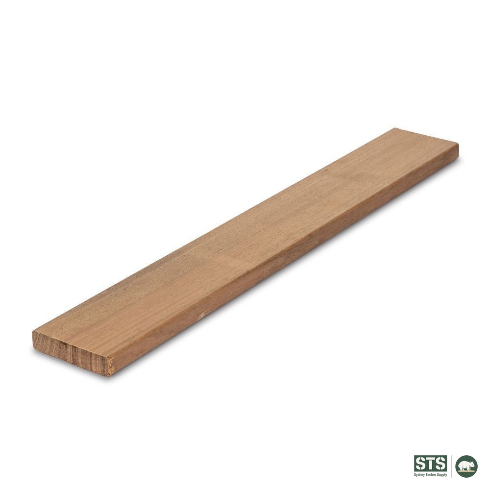 Grey Ironbark 86 x 19mm hardwood decking - product photography