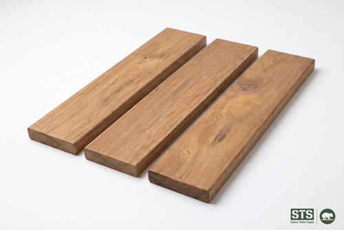 Gympie Messmate 135 x 19mm hardwood decking - product photography