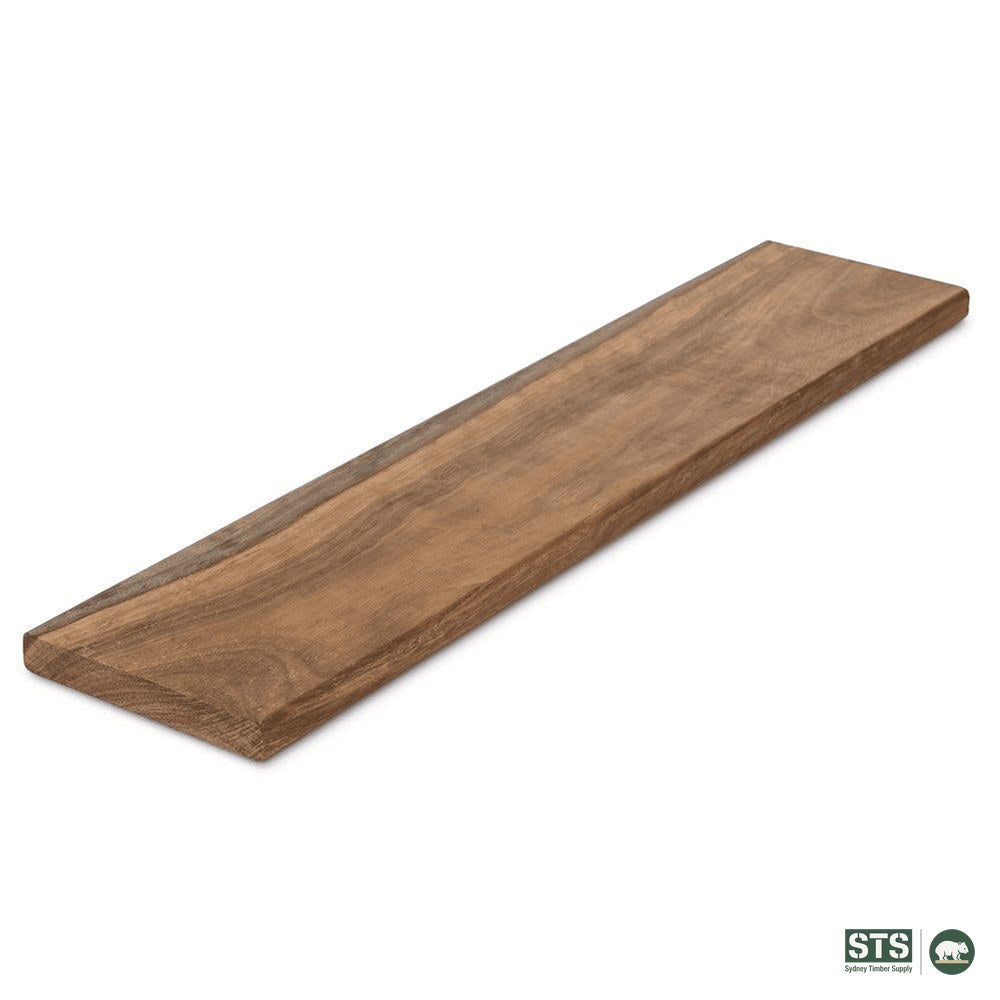 Spotted Gum 135 x 19mm hardwood decking - product photography