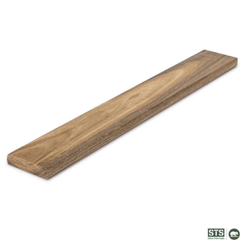 Spotted Gum 86 x 19mm hardwood decking - product photography